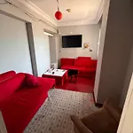 Transit 77 Проживание в семье Стамбул