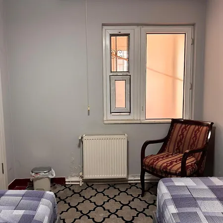 Transit 77 Isztambul
