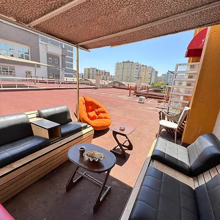 Transit 77 이스탄불